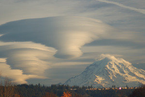 PUBG全球锦标赛:当绝地求生遇上硬核战术,谁能笑到最后